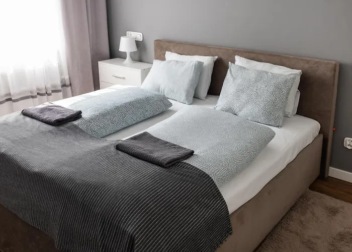Beautiful Apartment Avia With Balcony In Cracow City