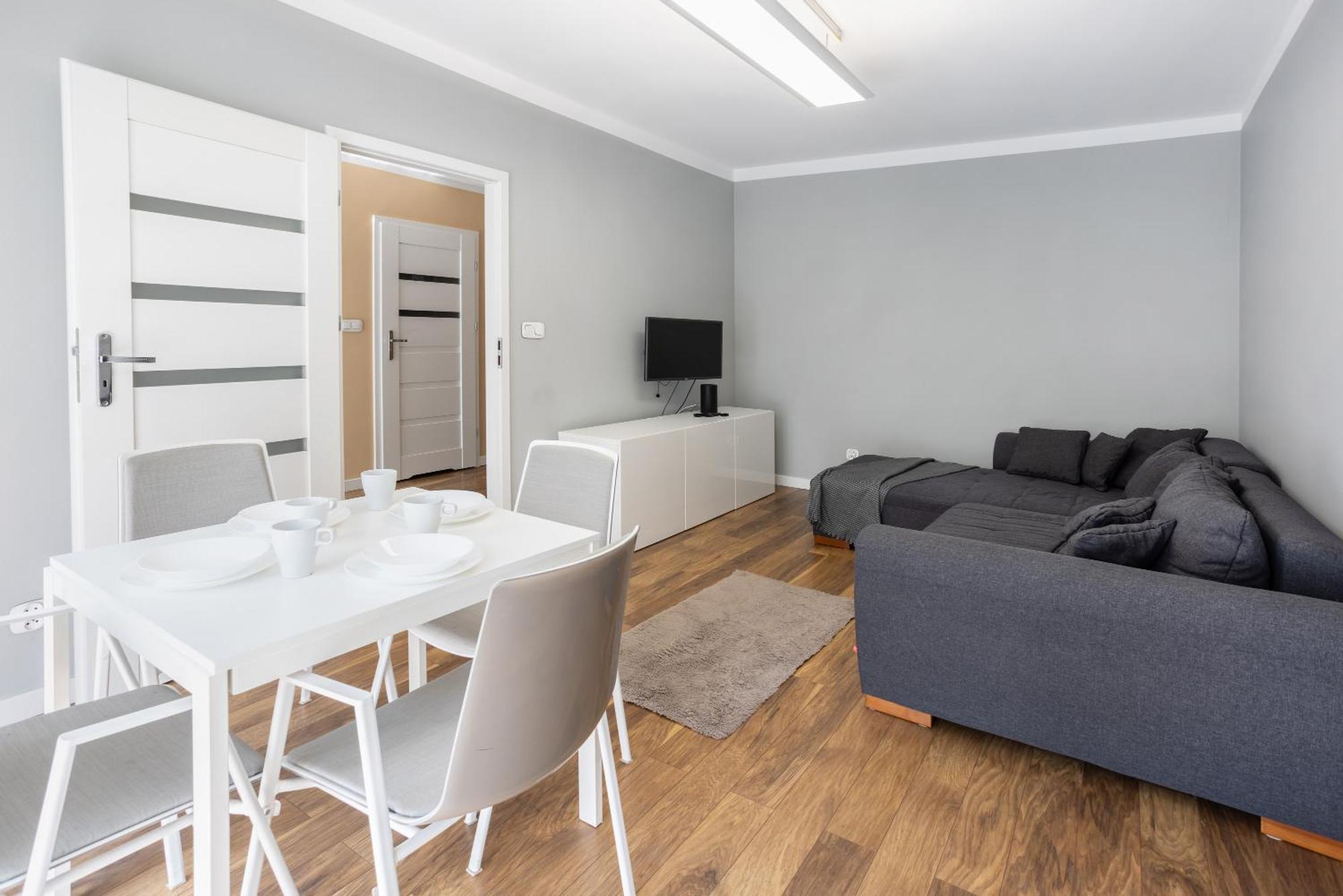 Beautiful Avia With Balcony In Cracow Apartment *